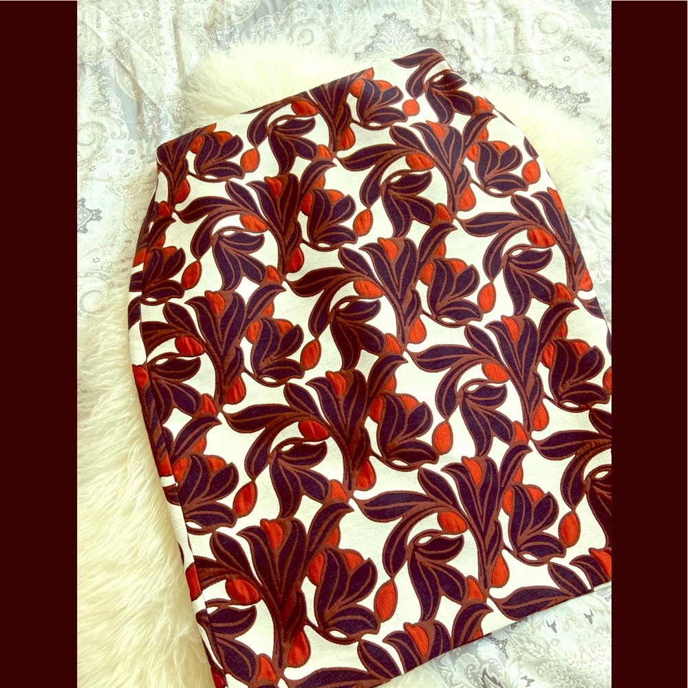 Ann Taylor pencil jacquard skirt